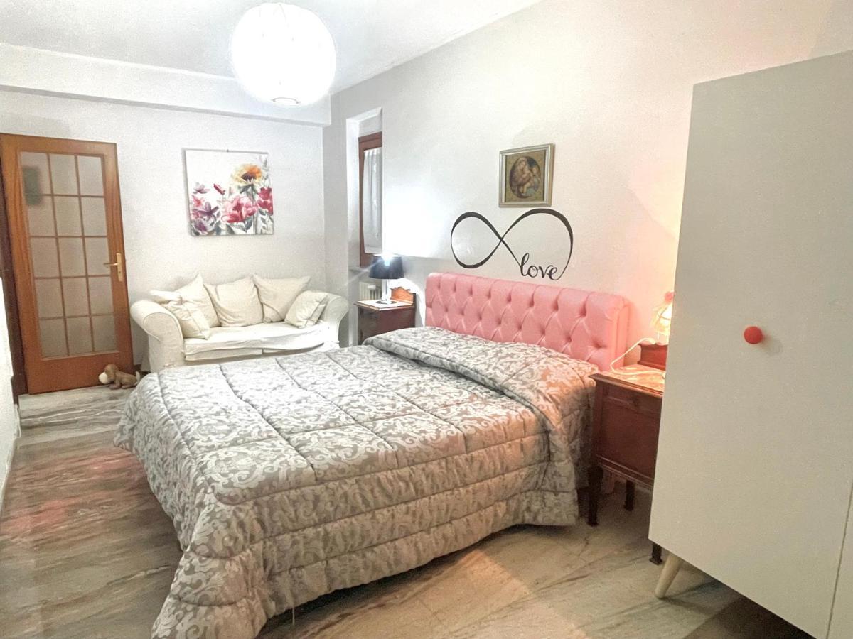 La Vie En Rose Mattinata Apartment Ngoại thất bức ảnh