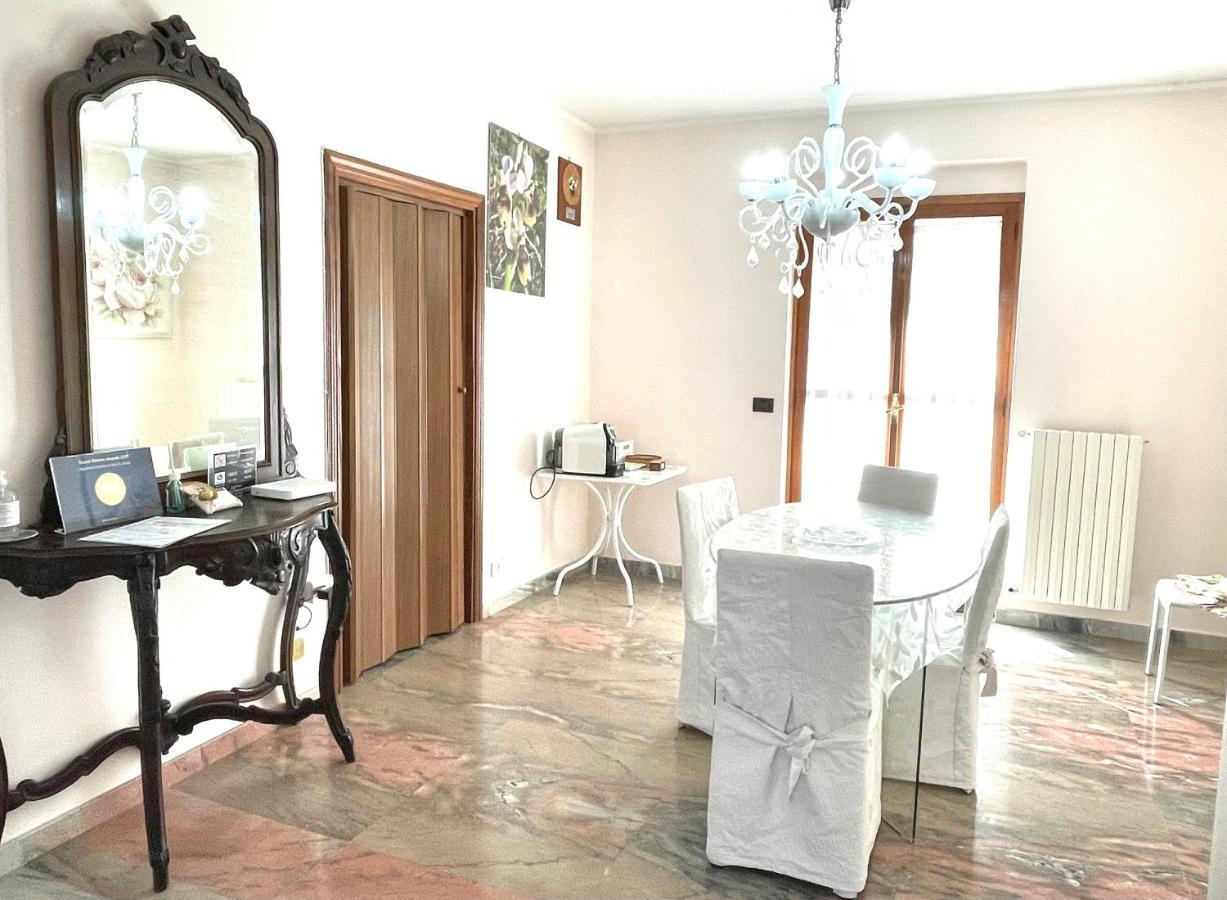La Vie En Rose Mattinata Apartment Ngoại thất bức ảnh